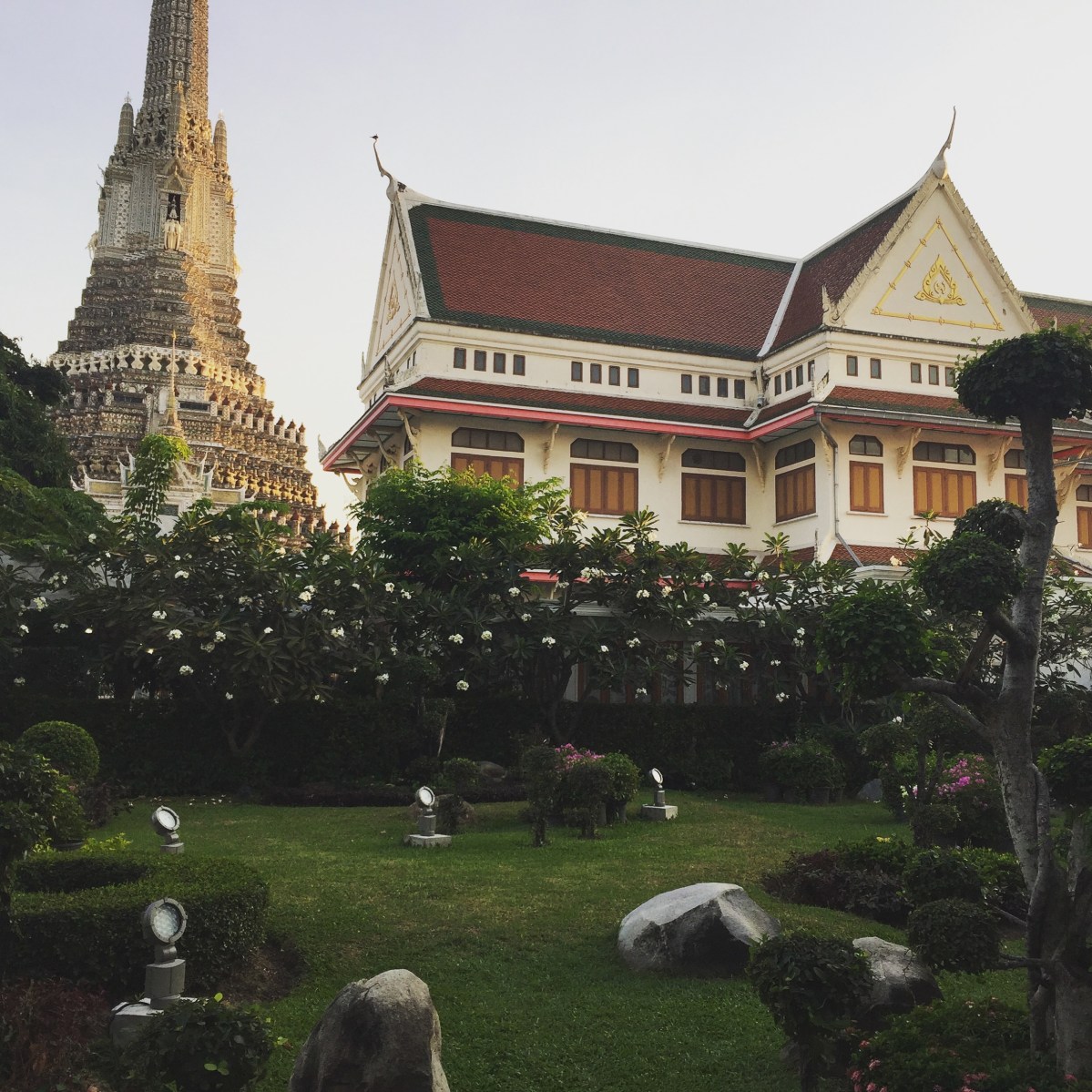 BBM KOREA | Bangkok Thailand | Temple of Dawn | Wat Arun